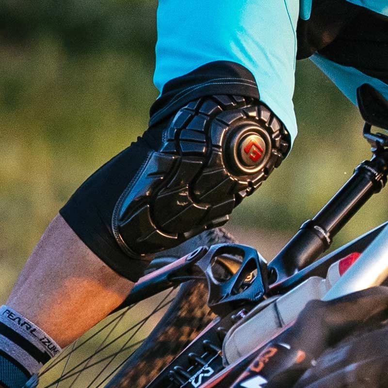 Review: G-Form Elite Knee Guards Eliminate the Fear of Pain - Singletracks  Mountain Bike News